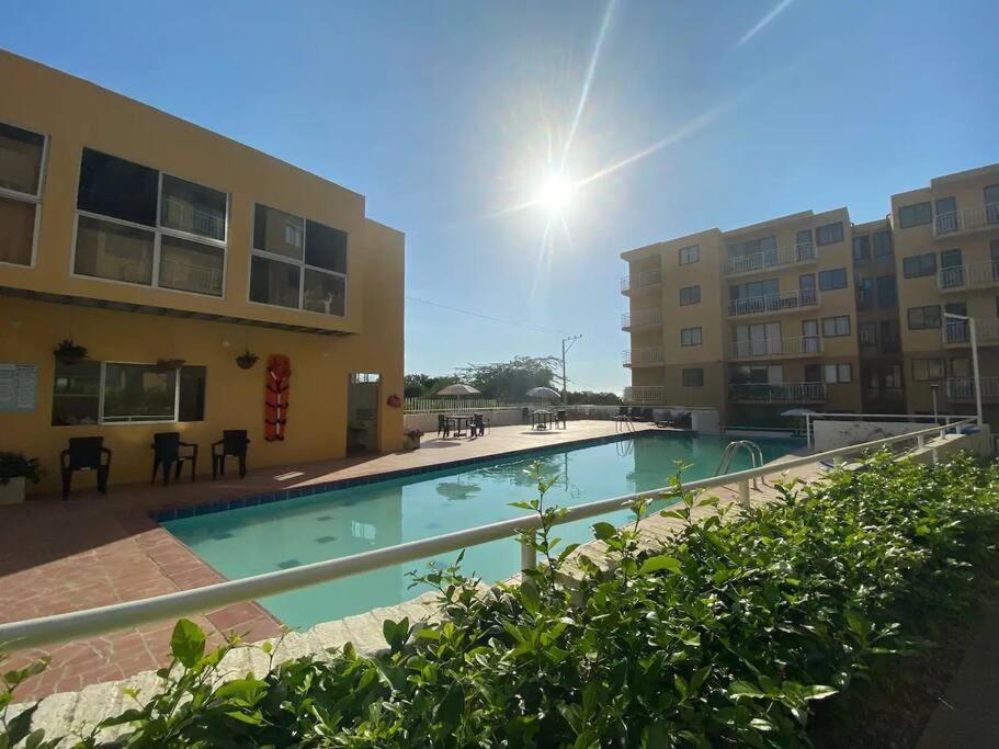 The Refuge#1 Lovely 2 Br-Apt Pool & Good Vibes Apartment Santa Marta  Exterior photo